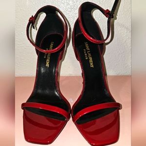 Classic YSL  👠 heels brand new ✨️